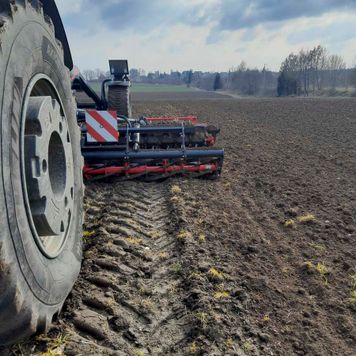 Mietprogramm von Poser Landtechnik aus Dennheritz bei Zwickau und Crimmitschau